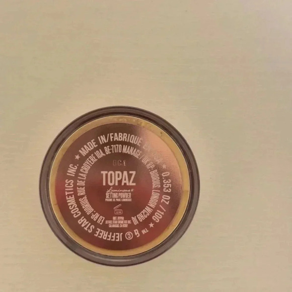 NEW Illuminating Magic Star Setting Powder - Jeffree Cosmetics - COLOR : Topaz - Picture 9 of 9